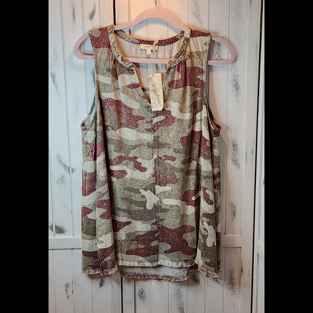 Mystree Women's Dark Camouflage Sleeveless Top